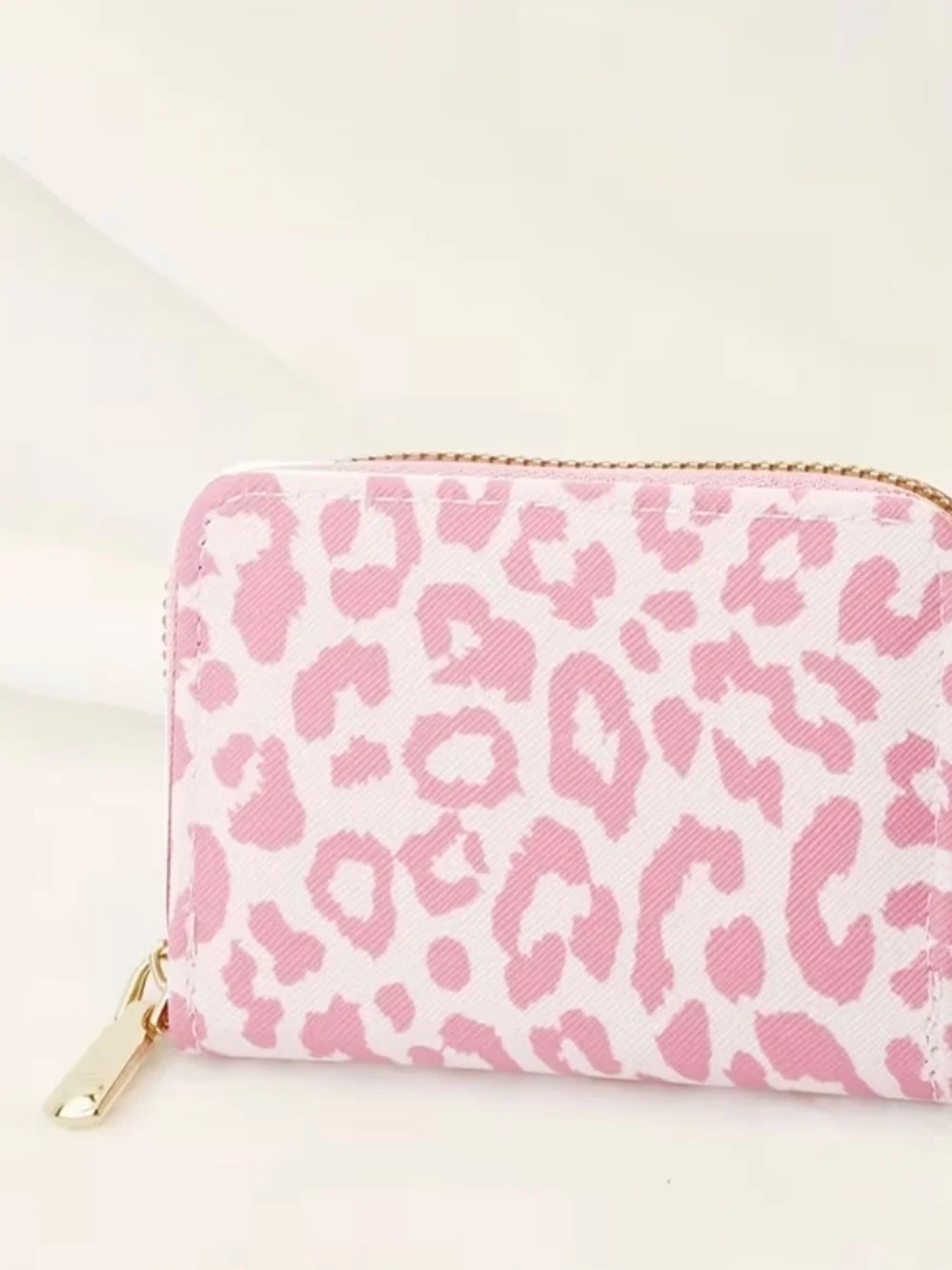 Compact Beige Zipper Card Wallet - Multi-Card Organizer